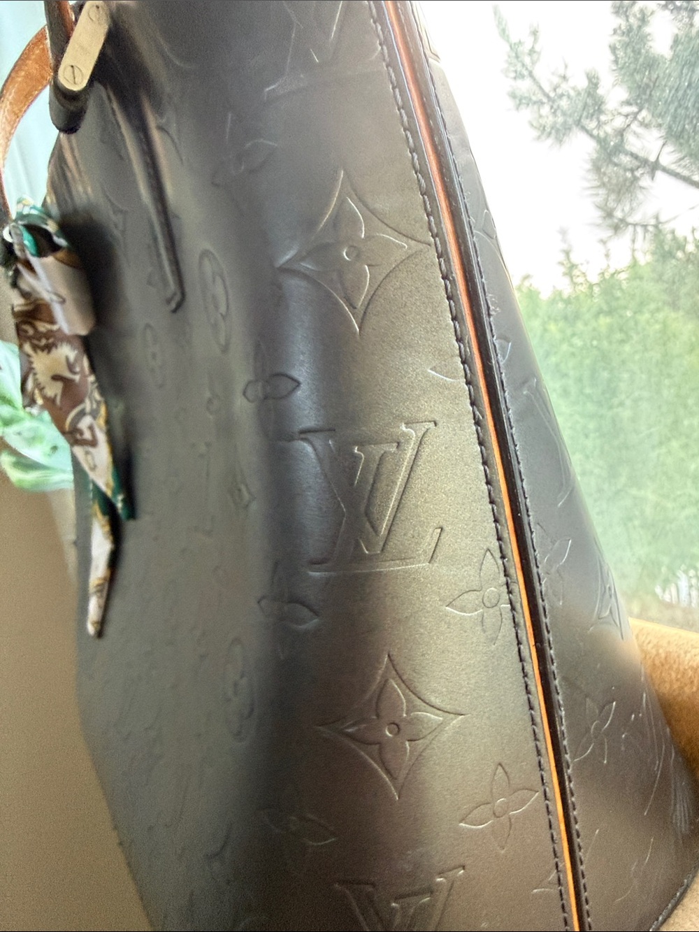Louis Vuitton Vintage Monogram Black Matte Vernis Mat Stockton Tote w/LV Dusty - Picture 15 of 15